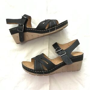 Women’s Wedge Sandals 36/Size 5.5 Black Cream Brown Ankle Strap